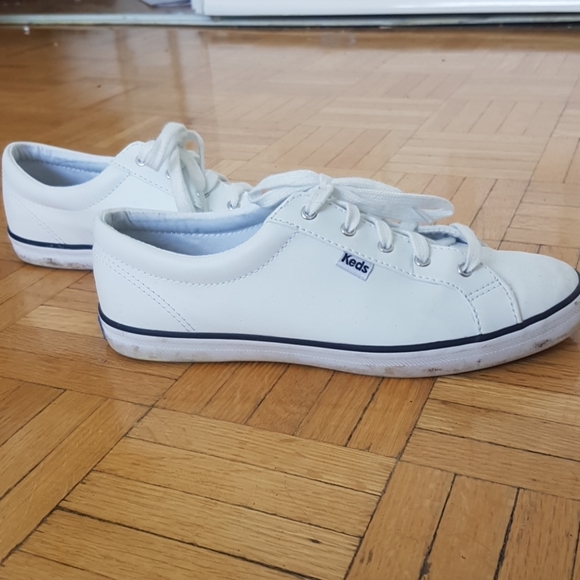 white keds - Picture 2 of 2
